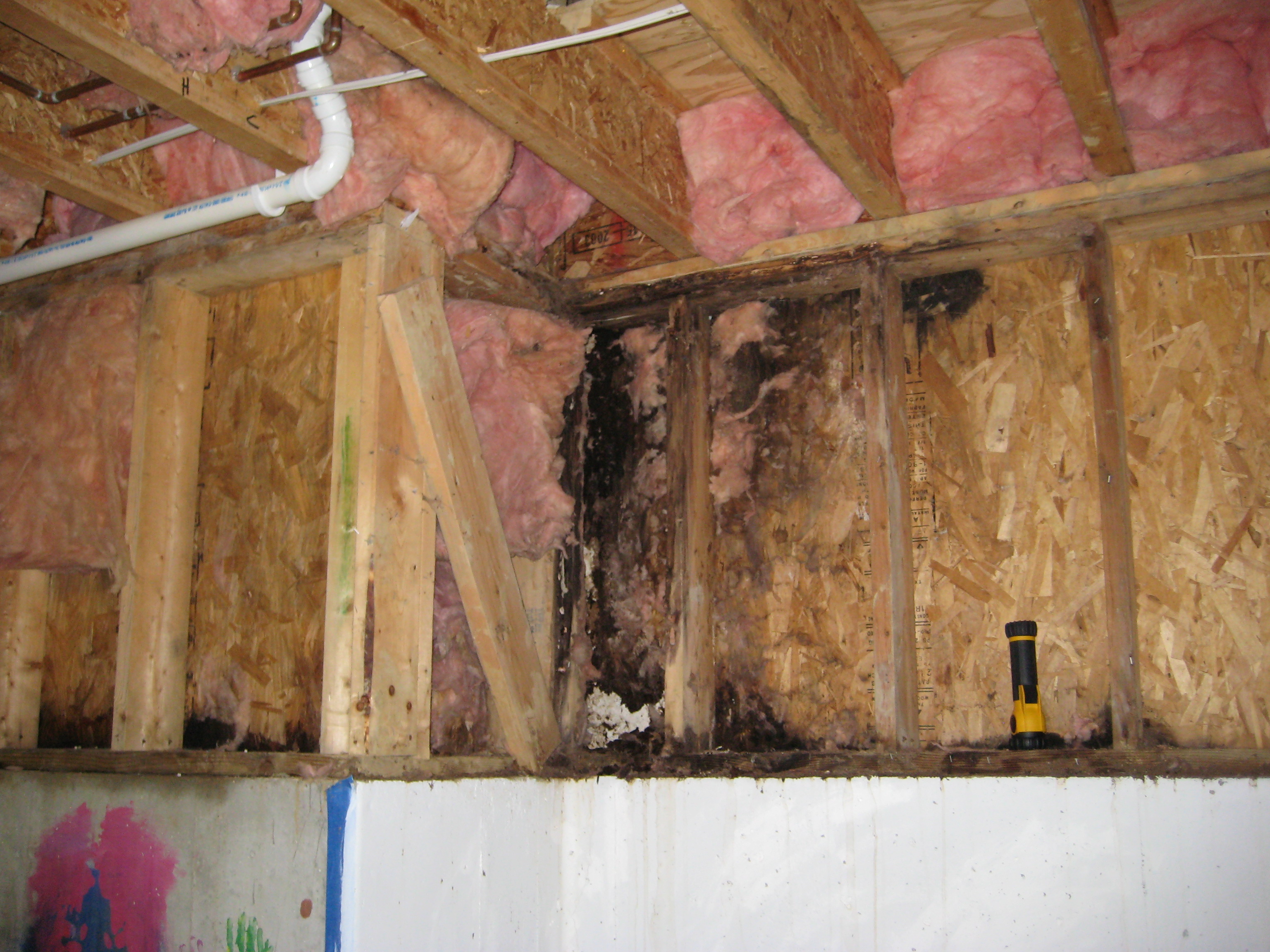 Flashing at Bottom of Exterior Walls Building America